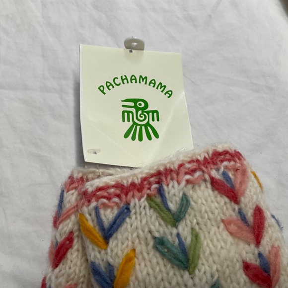 NWT Hand Knit and Embroidered Hand Warmers Fair Trade by Pachamama - Picture 5 of 7